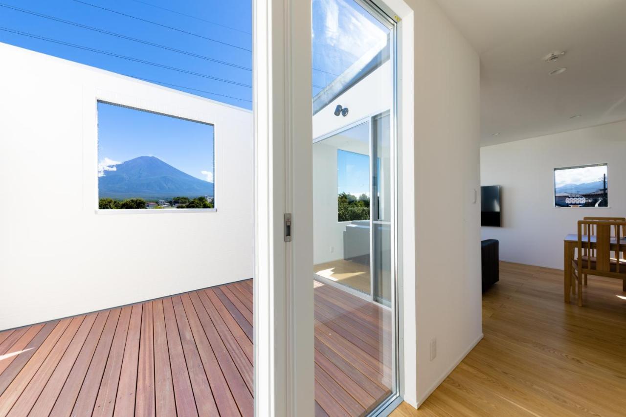 Frame View Mt.Fuji -West- Villa Fujikawaguchiko Buitenkant foto